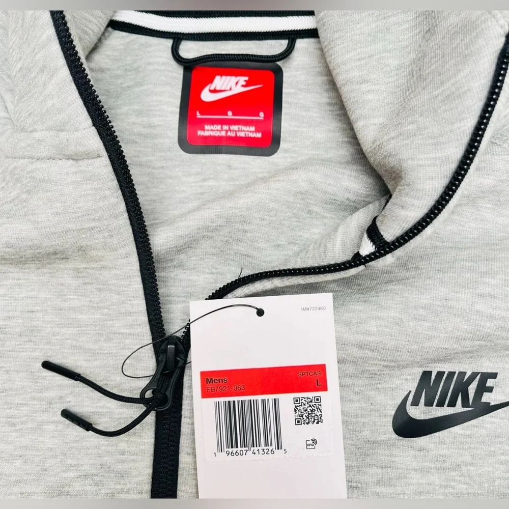 Nike Men's Sportswear Tech Fleece Windrunner Men's Full-Zip Hoodie FB7921-063